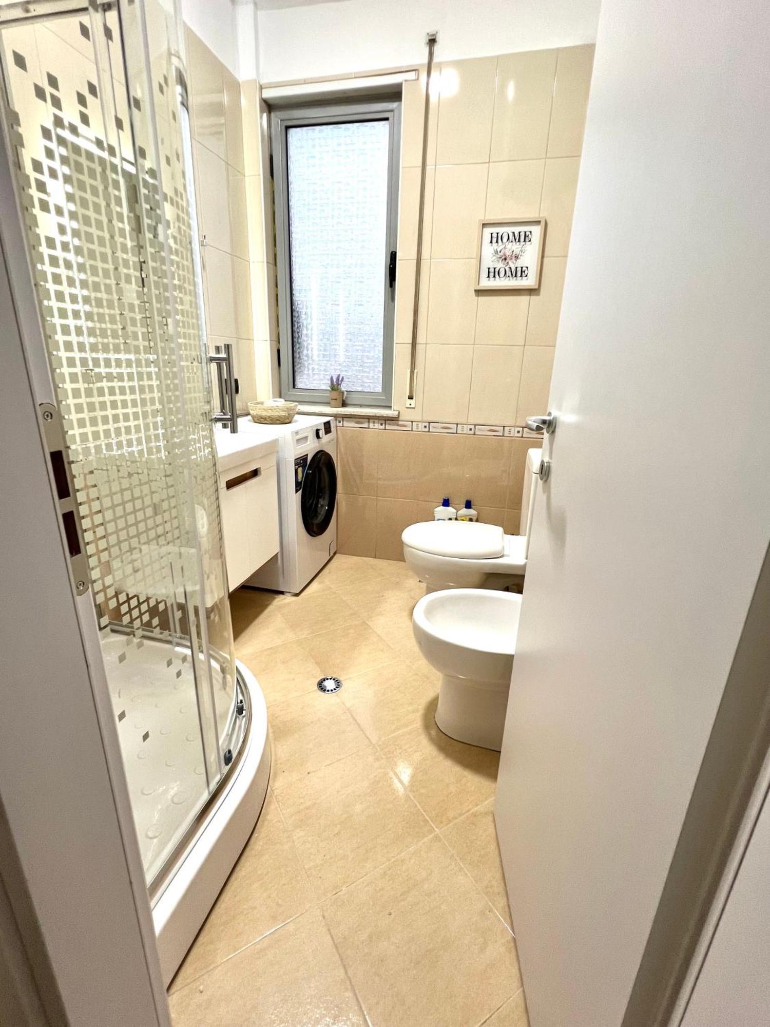 New Bazaar Cozy Apartment 2 Dajti View ティラナ エクステリア 写真