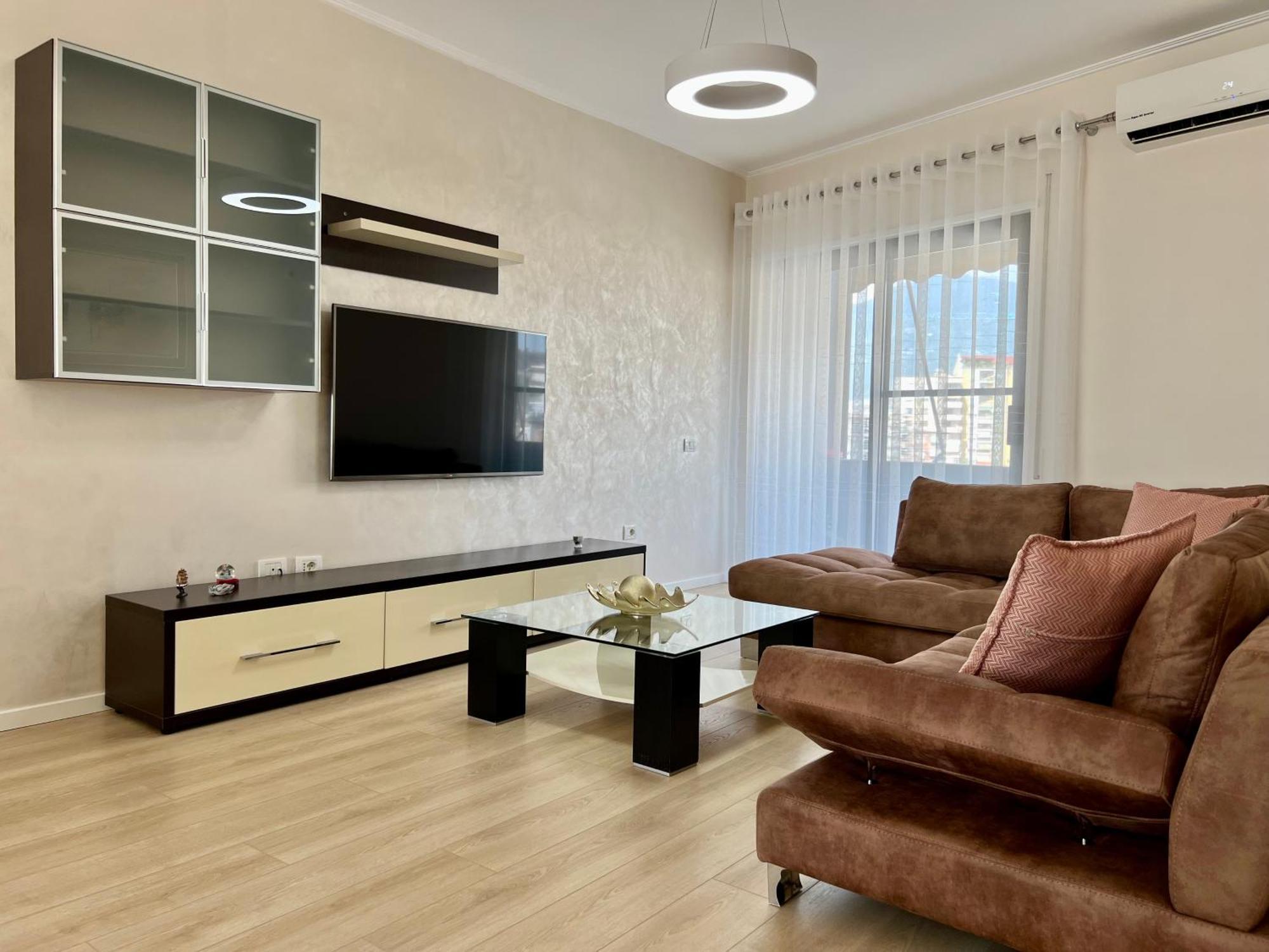 New Bazaar Cozy Apartment 2 Dajti View ティラナ エクステリア 写真
