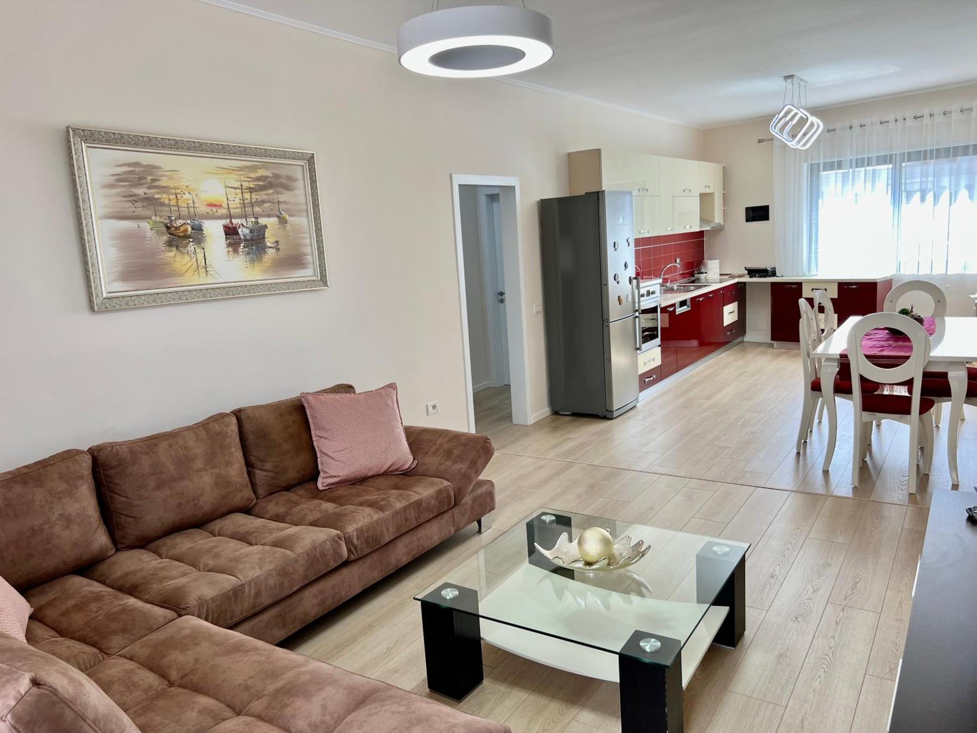 New Bazaar Cozy Apartment 2 Dajti View ティラナ エクステリア 写真